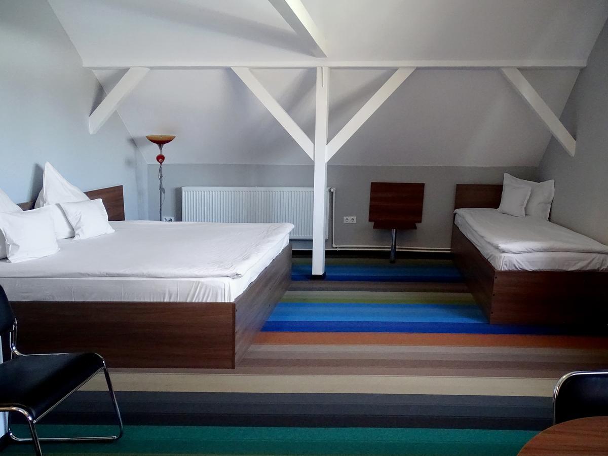 Prince Hotel เมียร์คูรา-ชุค ภายนอก รูปภาพ